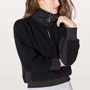 Lululemon stand out Sherpa 1/2 zip black pullover